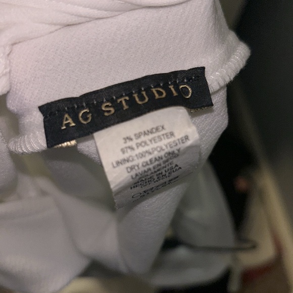 Simple white dress by AG Studio - Picture 6 of 6